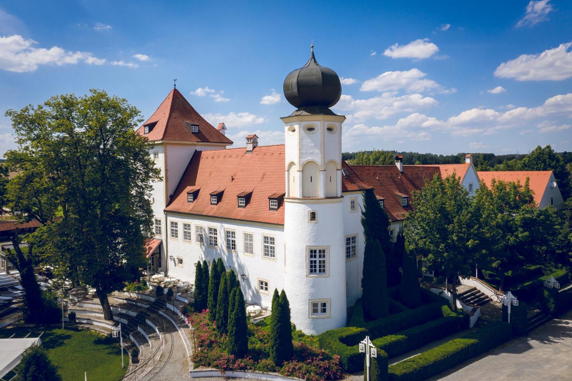 Schlosshotel Neufahrn Neufahrn in Niederbayern Buitenkant foto